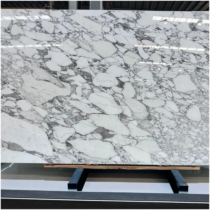 หินอ่อนอาเบอร์เอสคาโต วาลลี 4 แผ่นหินอ่อนอาเรเบสคาโต-วาลี