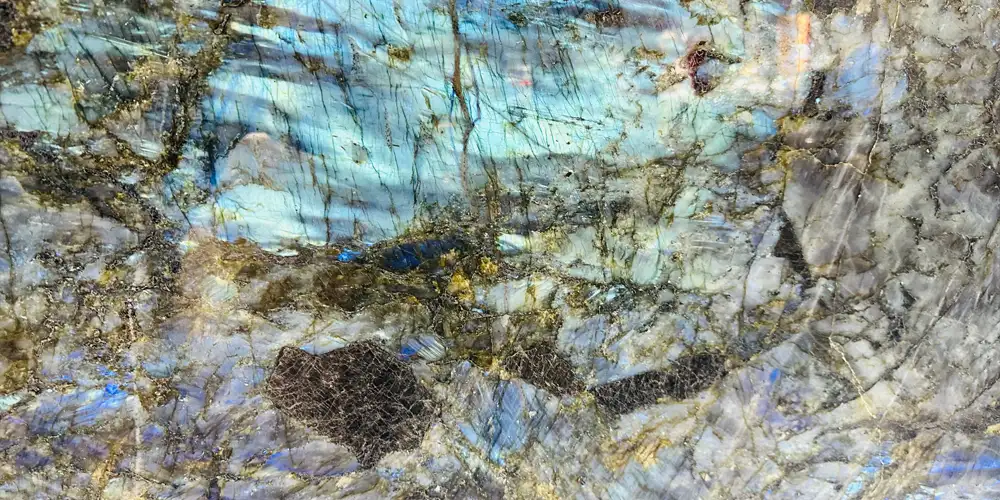 Lemurian Blue Granite 2026: The Labradorescence Effect Definitive Guide for Backlit Luxury Features 3 Eoxitc-Lemurian-Blue-Granite-Stone