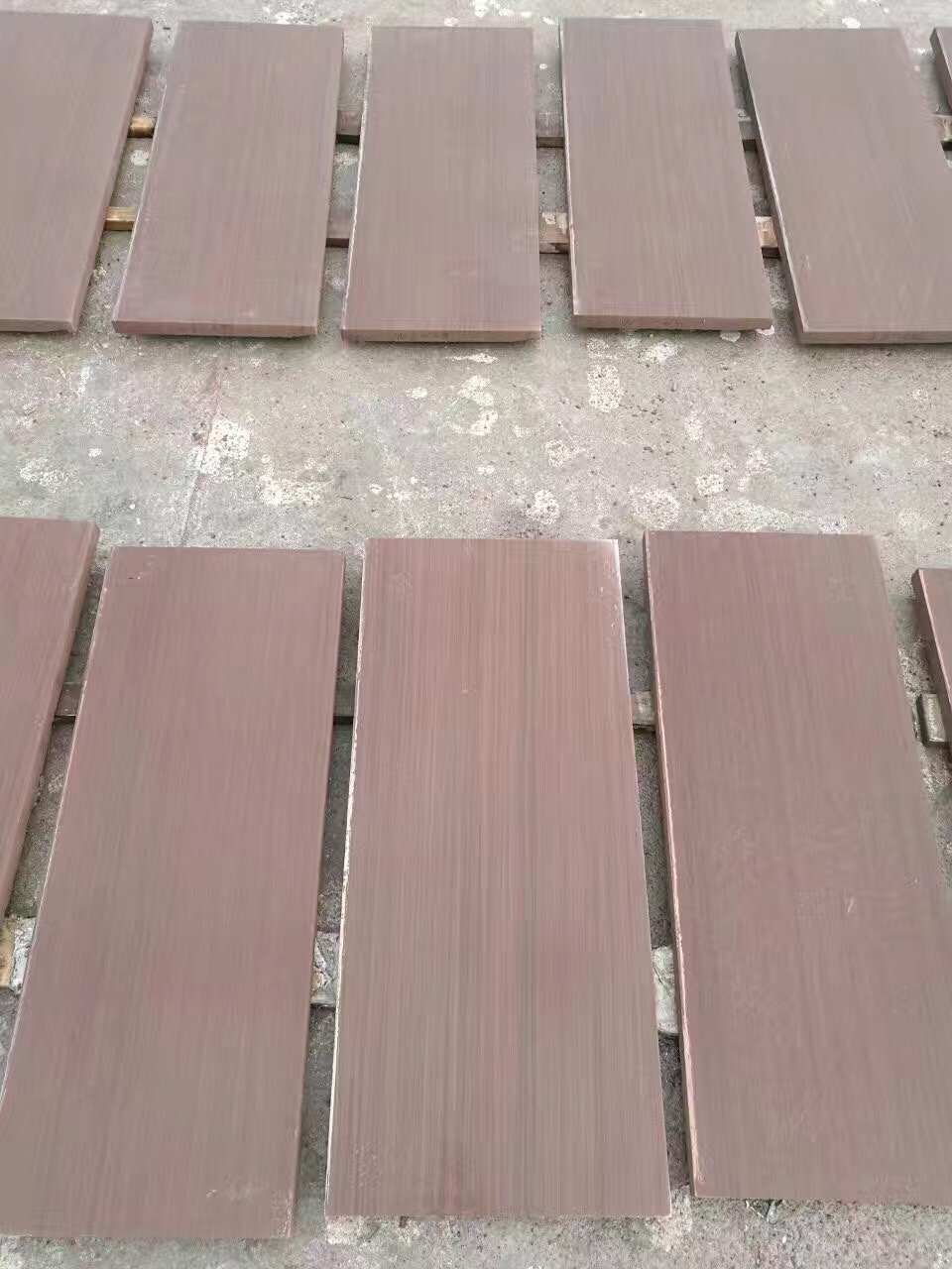 China Sandsteinplatten und -fliesen