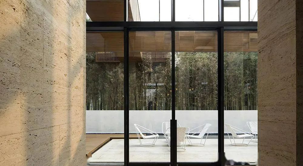 Travertine Travertine