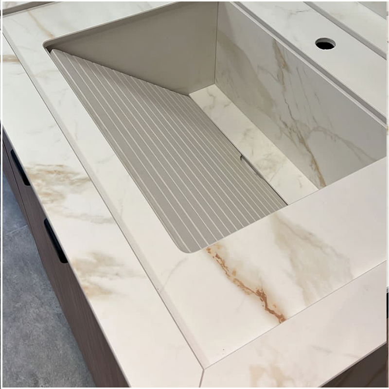 Calacatta Gold Sintered Stone Countertop for Residential Projects 