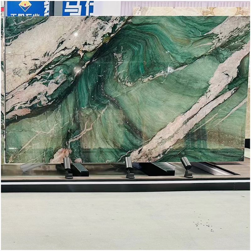 Cristallo Fuchsite Quartzite Slab