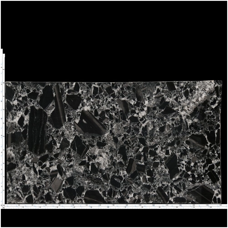 Patagoinia Noir Quartzite