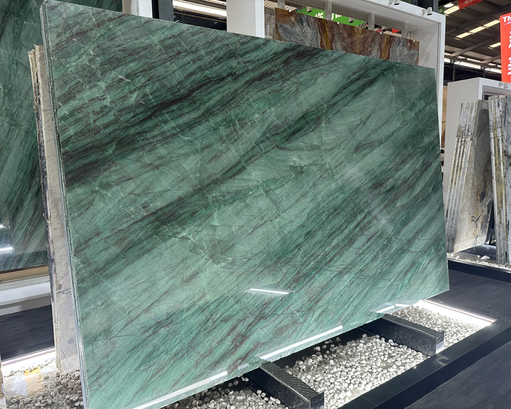 Emerald Green Quartzite Slabs Emerald Green Quartzite Slabs