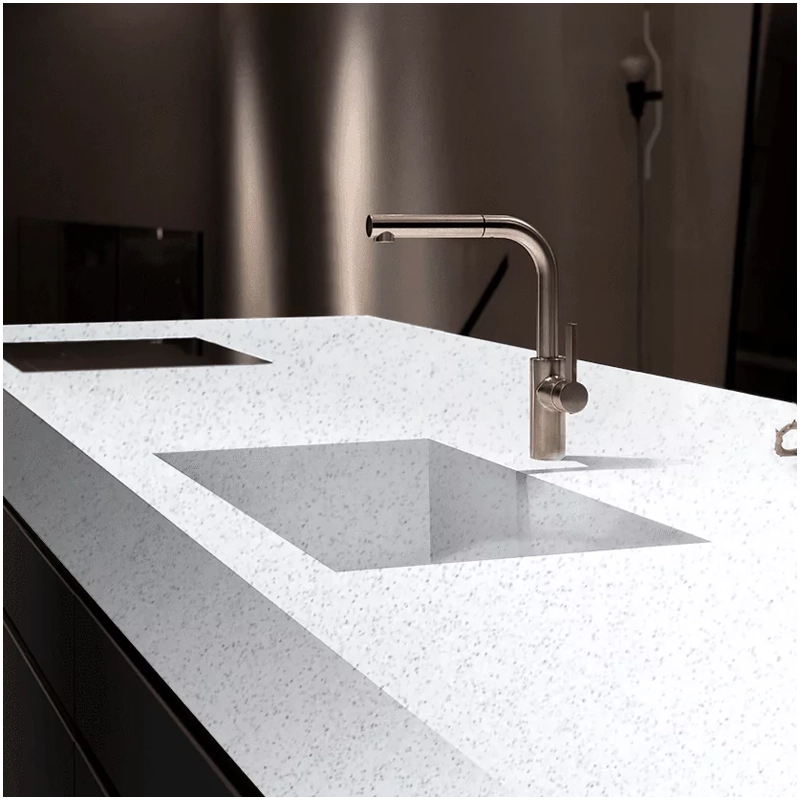 Sparkling White Quartz For Your Classic Kitchen and Bathroom 3 Sparkling White Quartz For Your Classic Kitchen and Bathroom