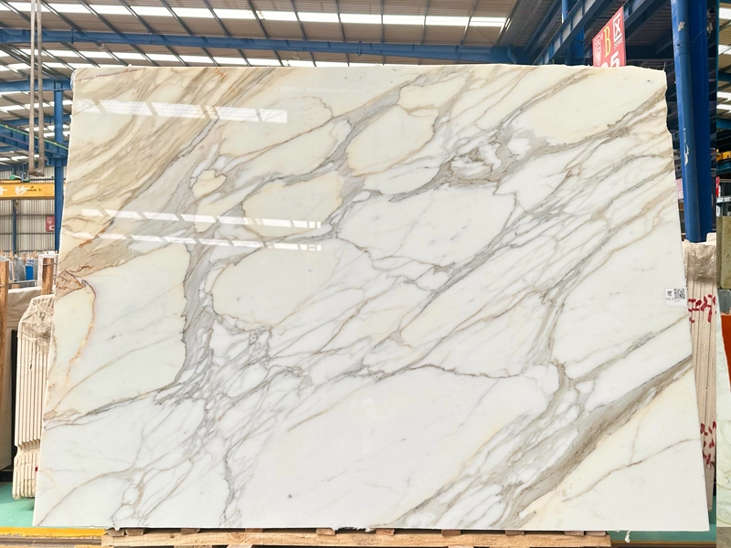 Carrara Marble 27 Calacatta Oro Marble