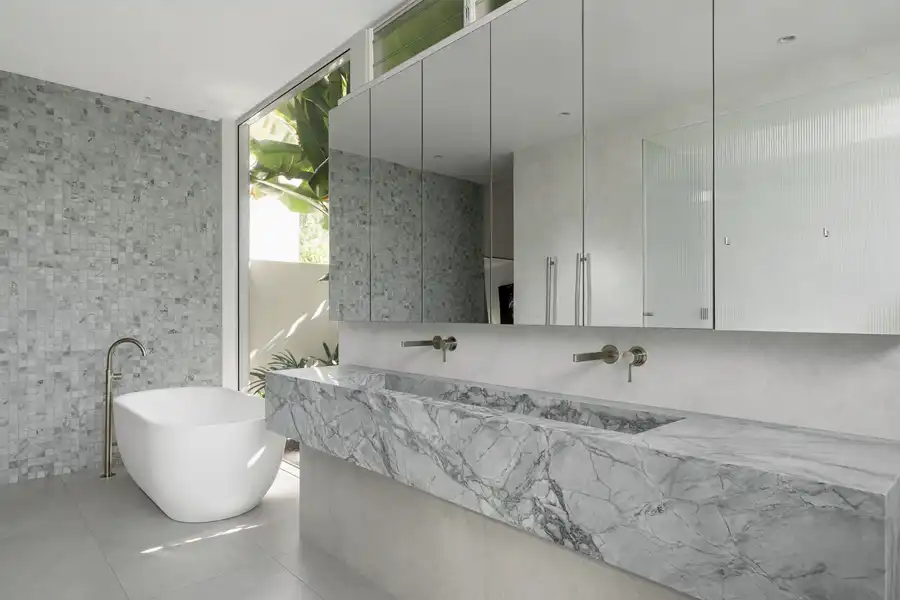 Super-White-Quartzite-Wall-Haning-Vanity-Tops-For-Villas