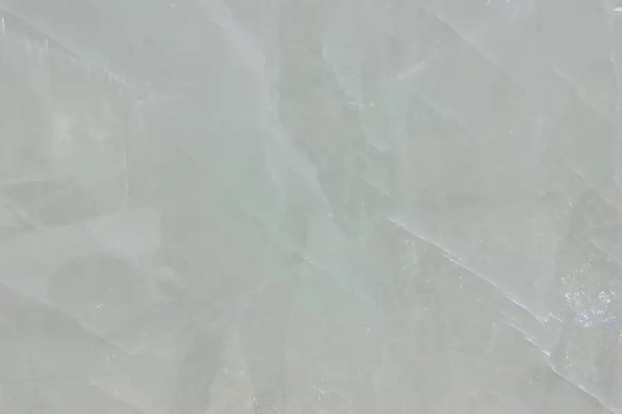 Кварцит Bianco Cristallo Extra