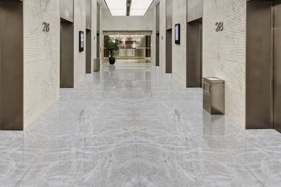 Проекты полов из белого кварцита Cristallo