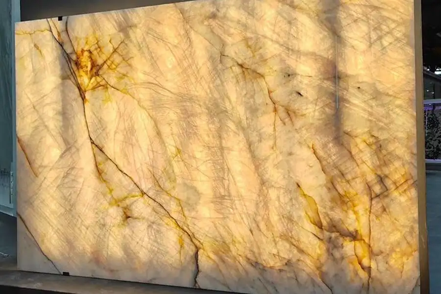 Verlicht Roze Cristallo Kwartsiet