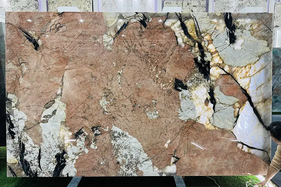 Patagonia Rose Roze Kwartsiet Backlit Slab