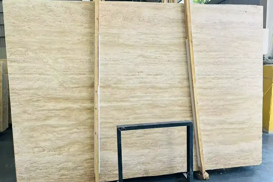 Roman Classic Beige Travertine Slabs