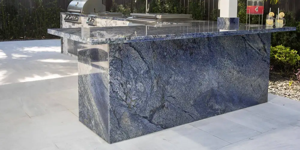 Azul-Bahia-Blue-Granite-Outdoor-Countertops-Projects-in-USA-Luxury-Villas