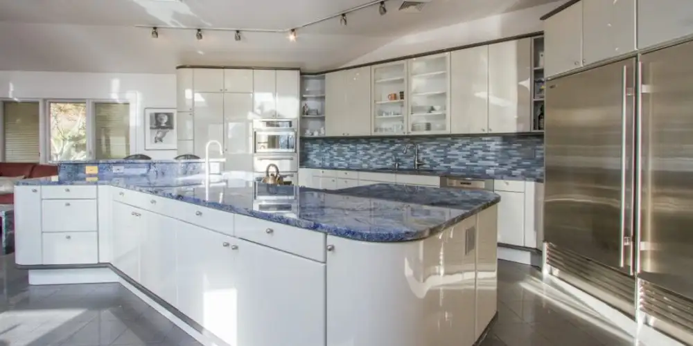 Azul-Bahia-Granite-Luxury-Villa-Kitchen-Projects-FOR-U-STONE