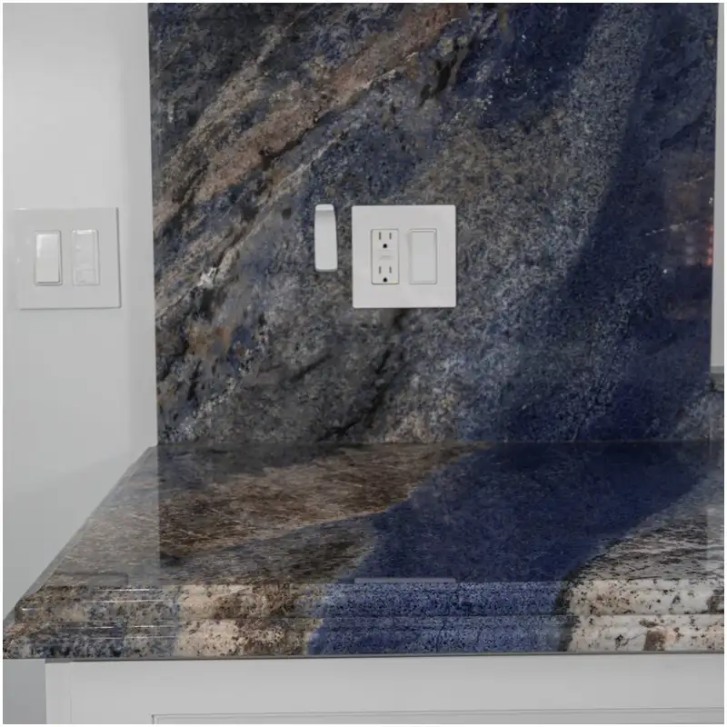 Azul-Bahia-vs.-Blue-Macaubas-Which-Brazilian-Blue-Stone-is-Better