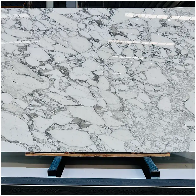 أرابيسكاتو-فاجلي-الرخام-الأبيض