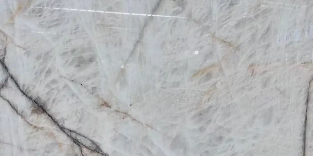 Cristallo-Branco-Exotique-Quartzite