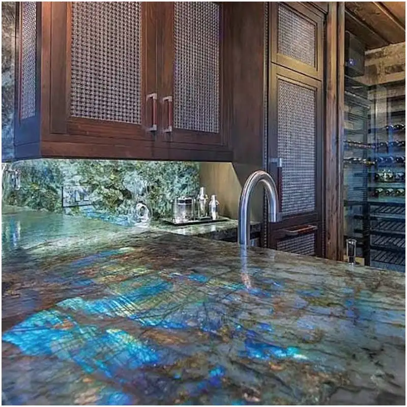 أخبار 7 الجرانيت-الأزرق-الليموريان-2026-الدليل-النهائي-لتأثير-اللابرادوريسنس-لميزات-الفخامة-ذات-الإضاءة-الخلفية