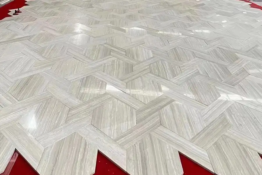 herringbone-parquet-pattern-wood-white-marble-tiles