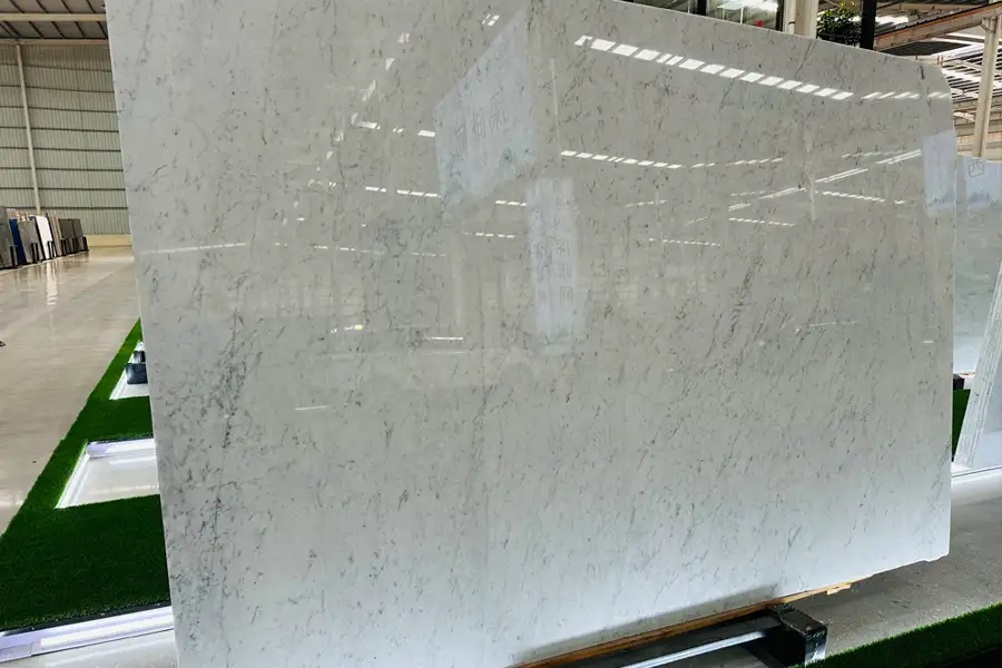 Carrara-Italian-White-Marble-Slabs